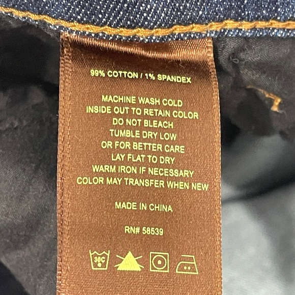 Kut From The Kloth Dark Wash Cuffed Cropped Jeans Size 8
Cotton - Picture 5 of 10